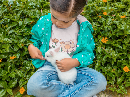 🌸✨ SPREAD KINDNESS LIKE WILDFLOWERS – CUTE KID TEE WITH A MESSAGE THAT BLOOMS! ✨🌸